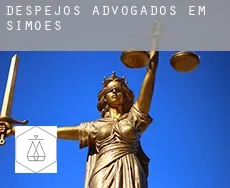 Despejos advogados em  Simões